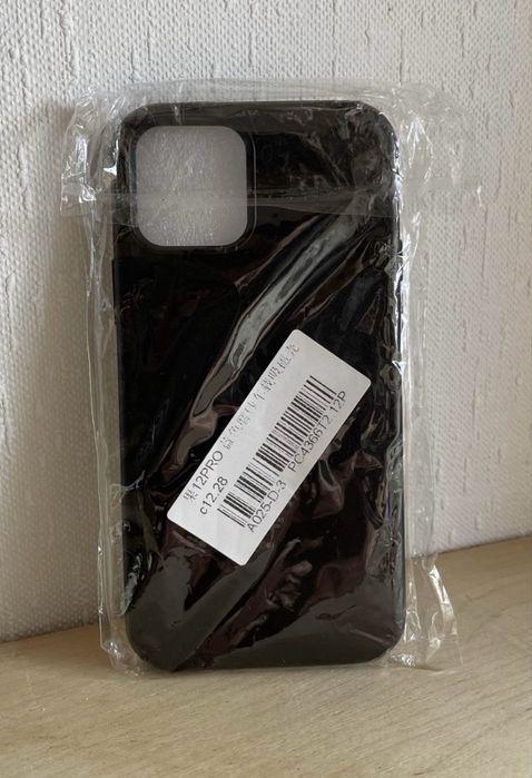 Чохли для Samsung S24 і Iphone 12/12pro