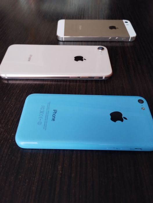 iPhone мобільний телефон