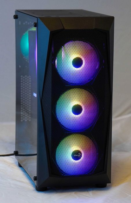 Komputer Mocarz Ryzen 7/32GB/SSD1TB/GeforceRTX5060TI16GB Win11 do gier