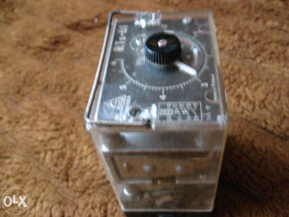 Przekaźnik czasowy typ RTs-61