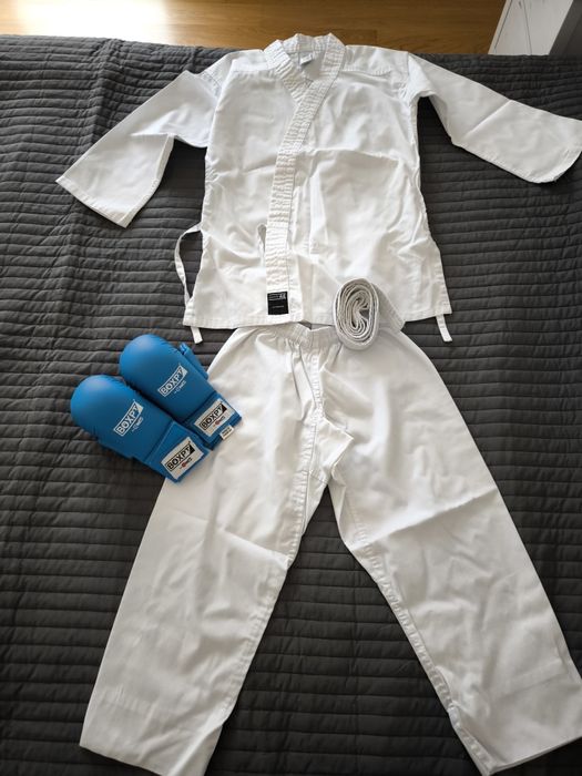 Kimono Karaté Decathlon 6-7 anos 120cm