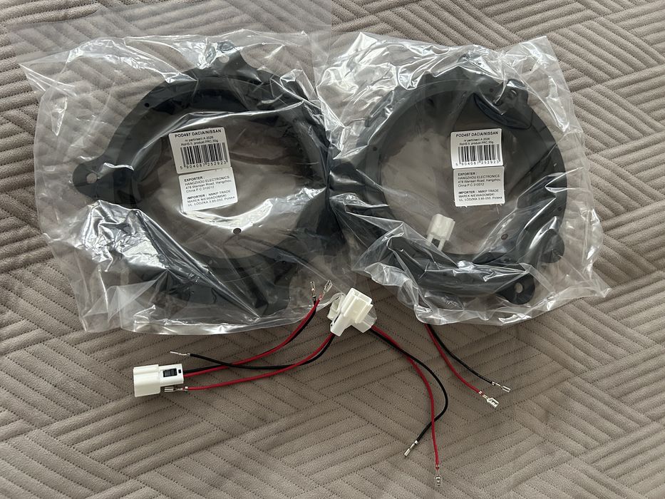 Glosniki samochodowe Hertz DSK 165.3; Hertz DCX 165.3; adaptery.