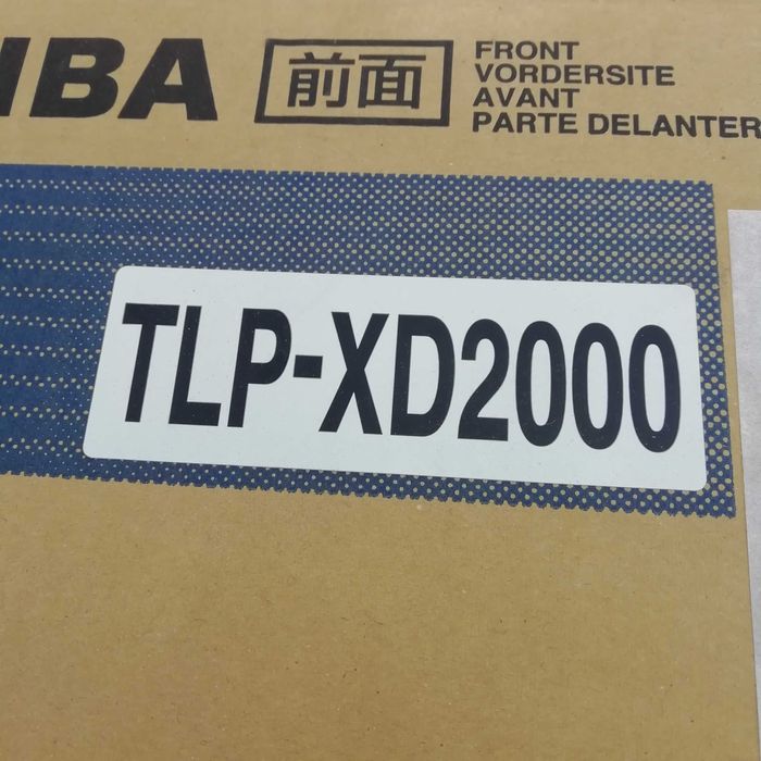 Projektor Toshiba TLP-XD2000 - nowy