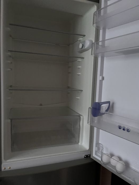 Продам холодильник Whirpool,б/у