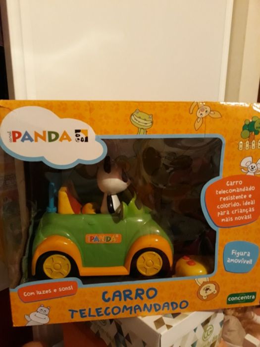 Fisher Price - Cozinha Aprender e Brincar / carro comandado Panda