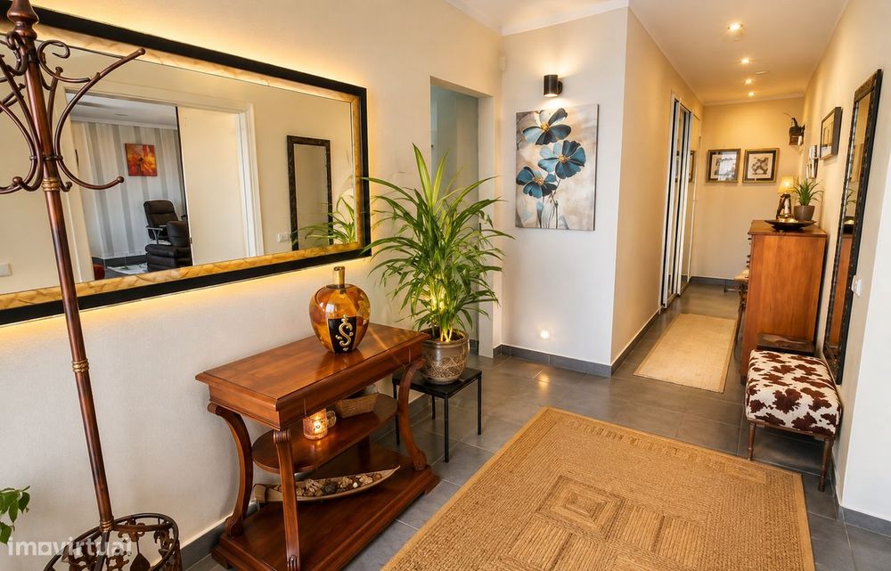 Moradia T4+1 com vista deslumbrante