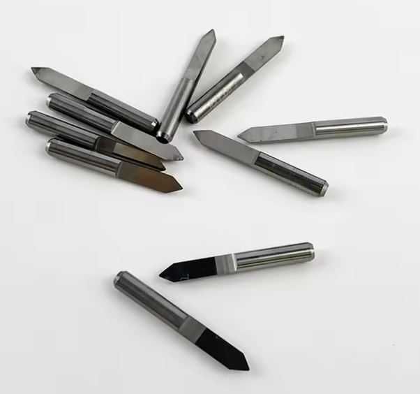 Гравер твердосплавний конічний V-типу перо по воску, дереву та металу