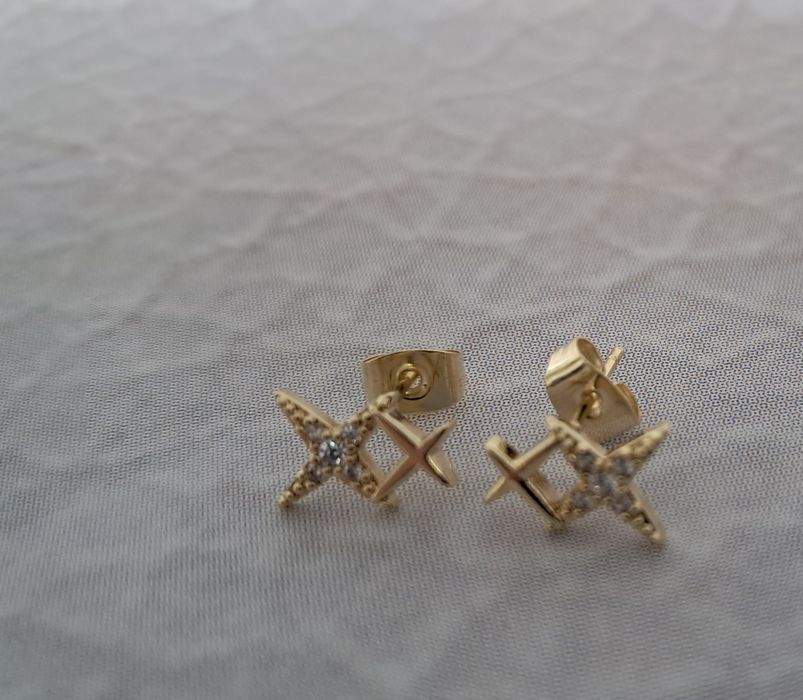 Nowe kolczyki gwiazdki