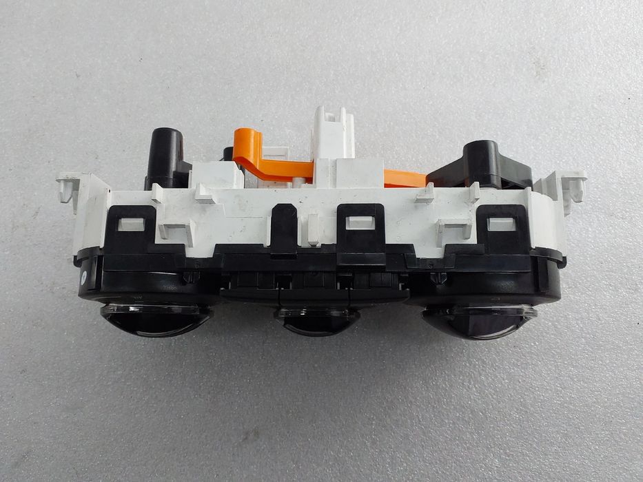 Comando chauffage / sofagem PEUGEOT 208
