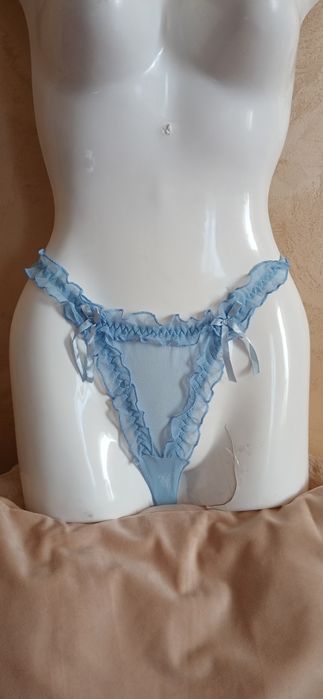 Ніжні прозорі трусики