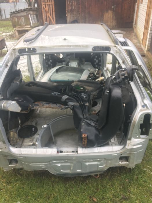 Кузов AUDI A4 1990