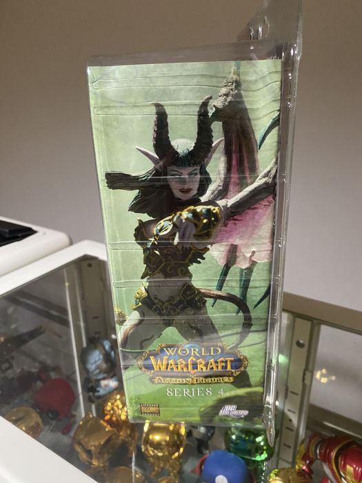 World of Warcraft - Succubus Demon Amberlash Series 4