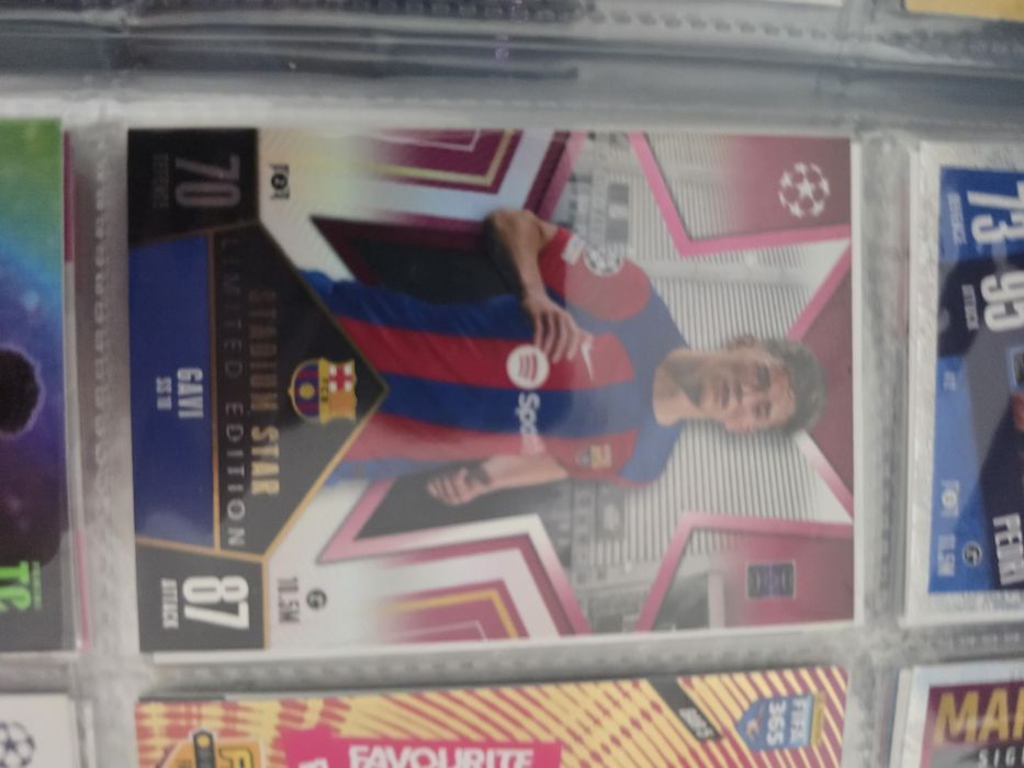 Karty pilkarskie match attax 23/24