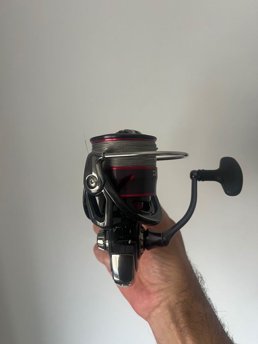 Carreto Daiwa Fuego 4000