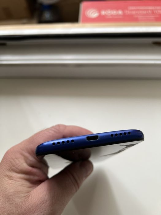 Телефон  Redmi 7 3/32