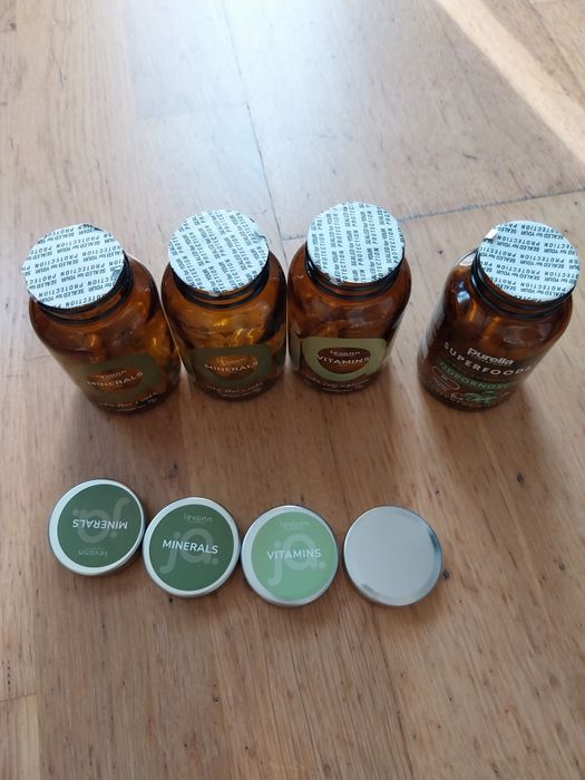 Suplementy nowe minerals, vitamins levann