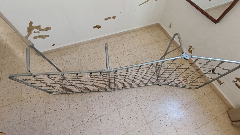 Divã com colchão