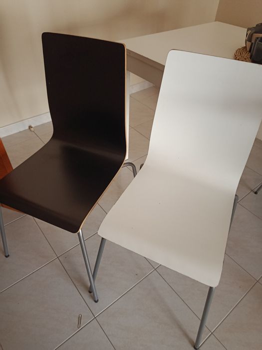 Conjunto Mesa e 4 Cadeiras