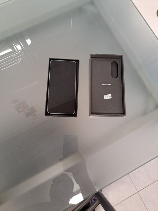 Samsung s25 12gb/256gb Novo Troco