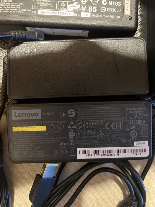 Блоки живлення до ноутбуків