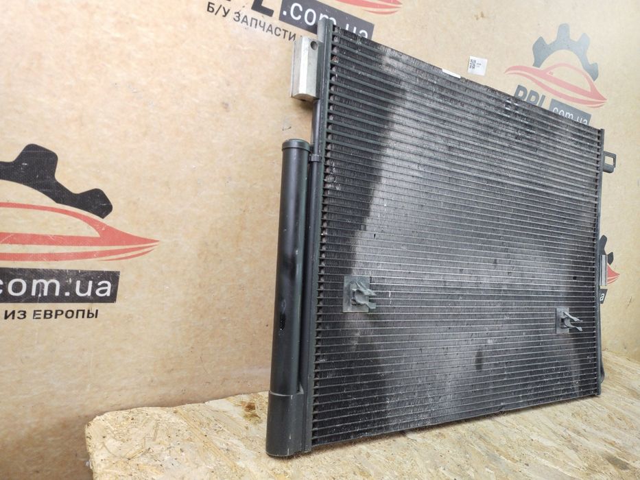 Jeep Grand Cherokee WK2 10- Радиатор конденсатор кондиционера