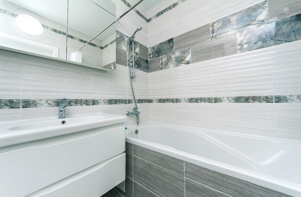 Подобова оренда видової двокімнатної, сповненої затишку і тепла.