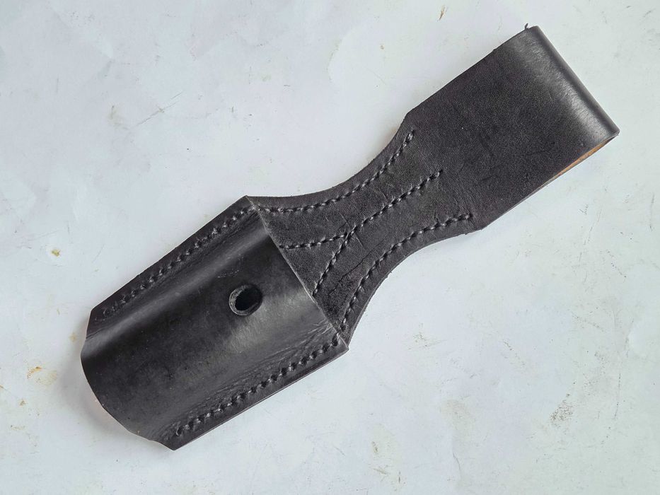 Skórzana żabka do bagnetu liść Mauser Niemcy