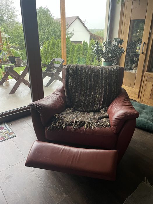 Fotel skórzany rozkładany