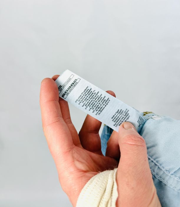 Niebieskie jeansy z przetarciami S 36