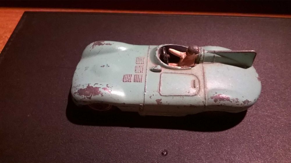 DINKY TOYS - Lote 01 de Vários