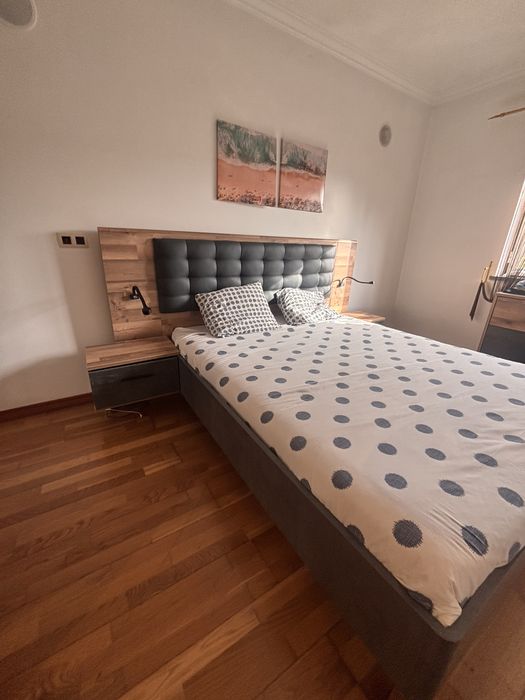 Cama de casal com colchão
