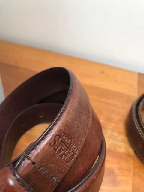 Conjunto de trés cintos em pele Cavalinho