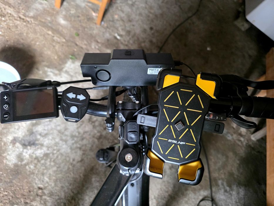 Bicicleta Elétrica como nova 90km autonomia