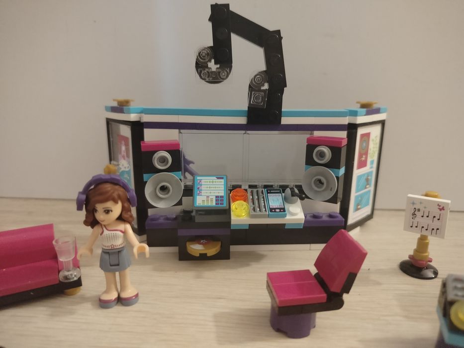 Studio nagrań gwiazdy Pop LEGO Friends 41103
