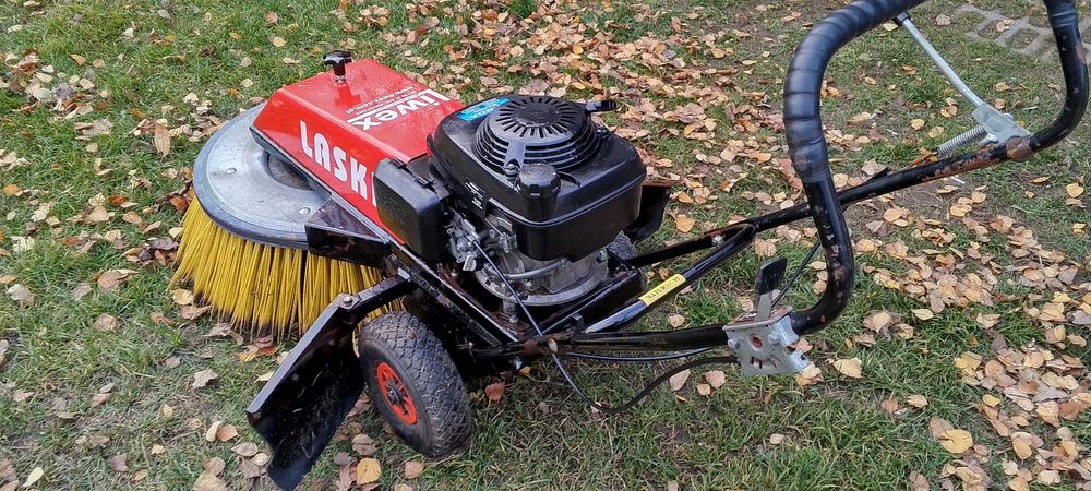 Zamiatarka Liwex Laski Honda