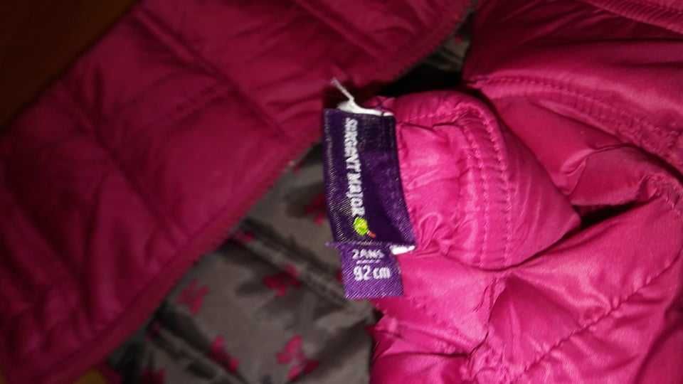 Colete acolchoado framboesa - reversível - 2 anos