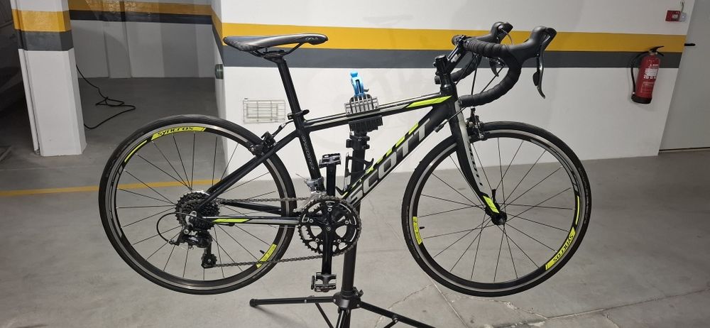 Bicicleta estrada scott 24 travão duplos