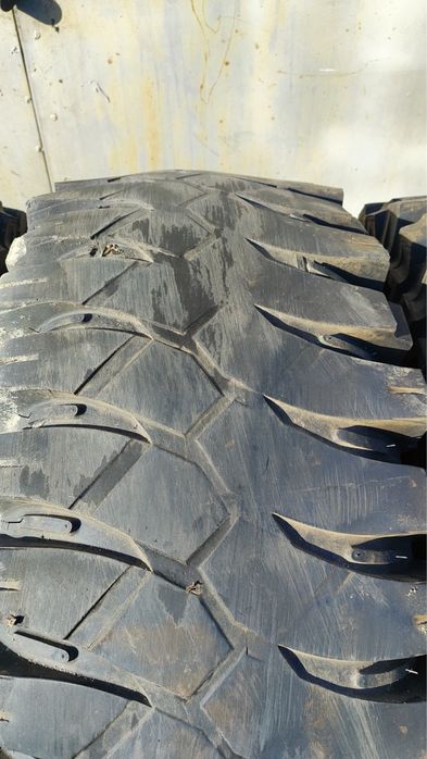 Maxxis Creepy Crawler 38.5X14.50 R16