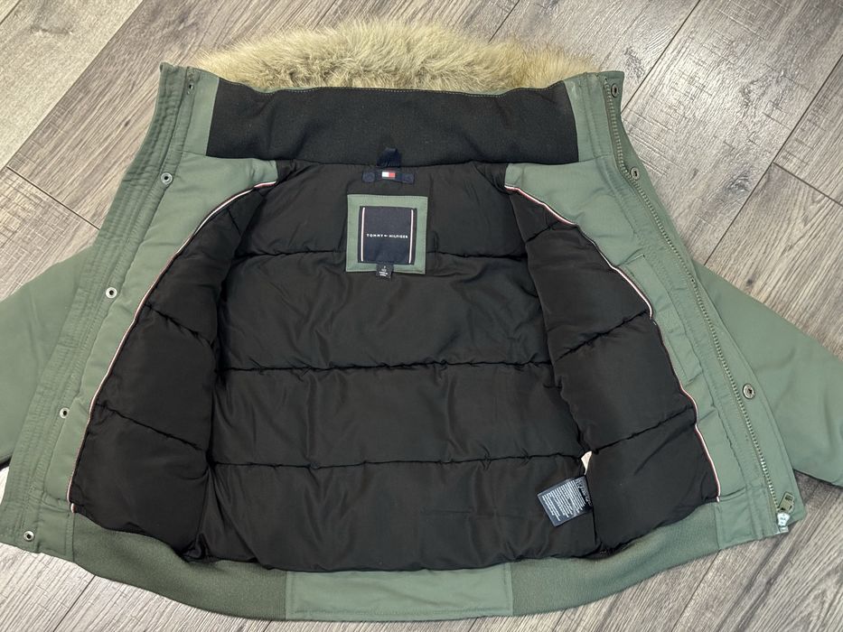 Зимова курточка Tommy Hilfiger, зріст 116-122