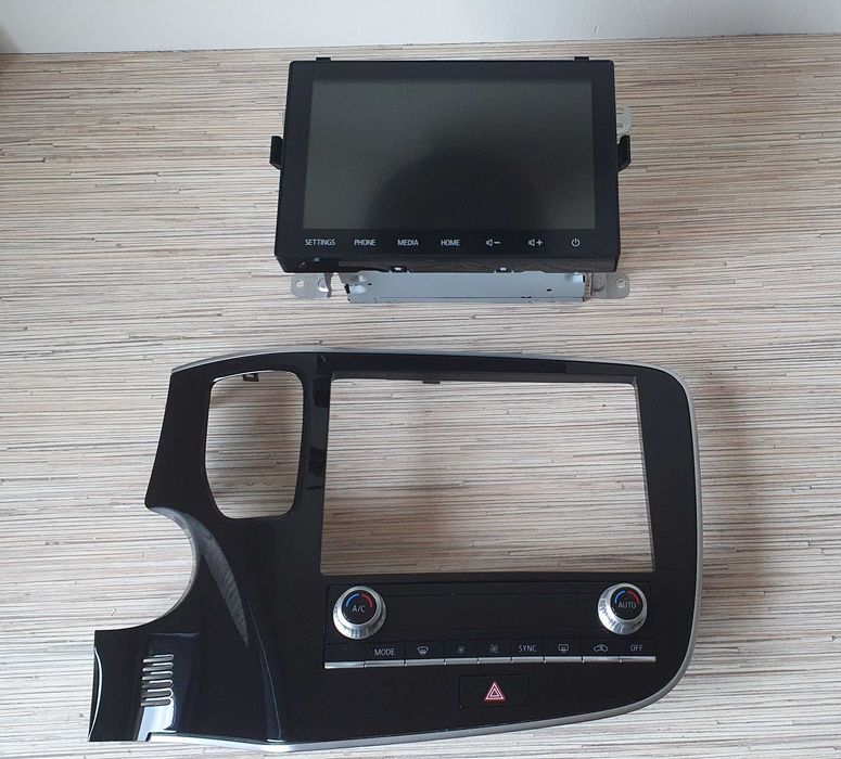Nawigacja Mitsubishi Outlander 3 SDA 8' (NR 201), Apple Car Play, Android Auto, PROMOCJA