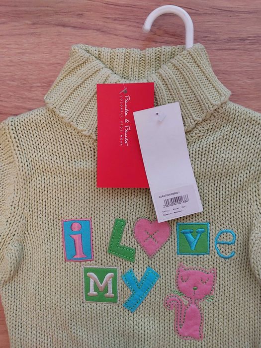 Sweterek dziewczęcy