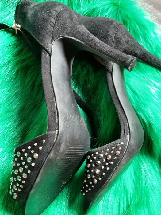 Buty na obcasie eleganckie