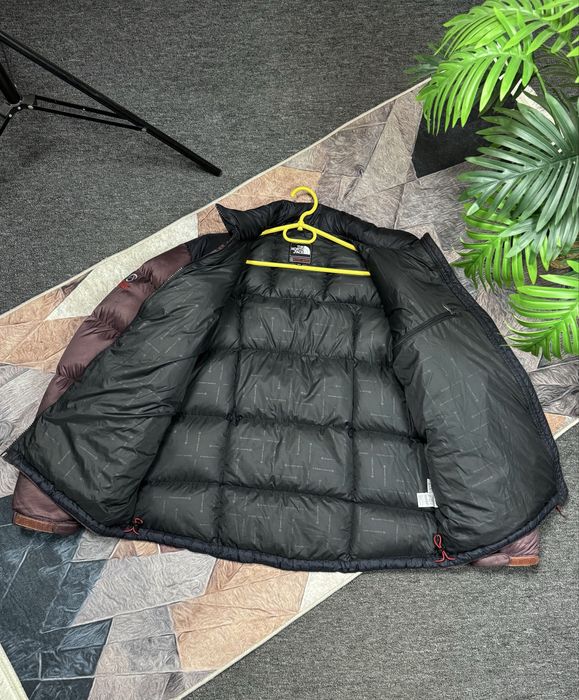 Пуховик The north face 800 розмір М\Л дуже легка модель и тепла