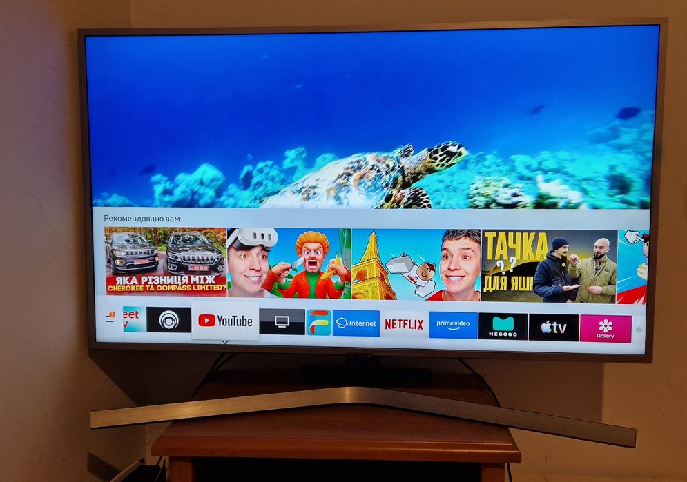 Продам Smart TV   Samsung UE43RU7470UXUA