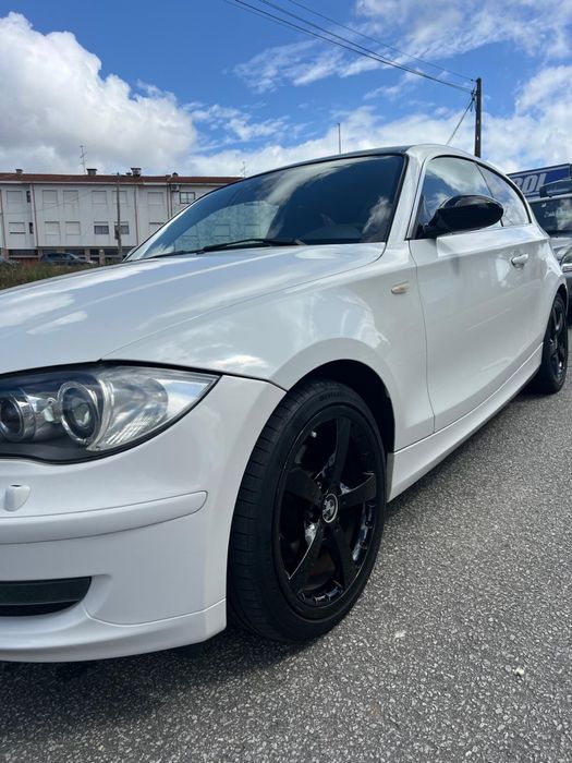 Bmw serie 1 118d — photo 2