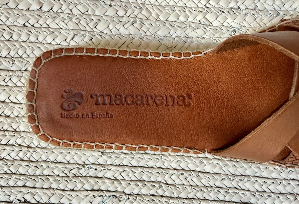 Chinelos “Macarena”