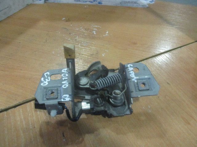 Fechadura / fecho capot VOLVO C30