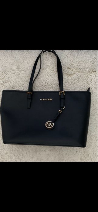 Mala Michael Kors