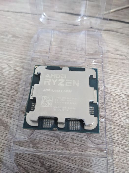 AMD Ryzen 5 7500F
