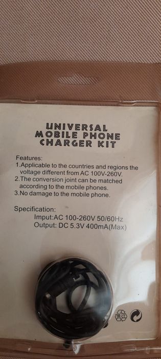 Carregador universal para telemóveis